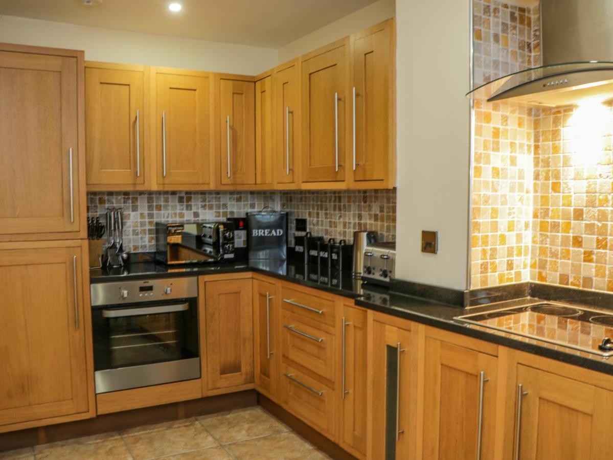 Apartment 6 ويتبي المظهر الخارجي الصورة