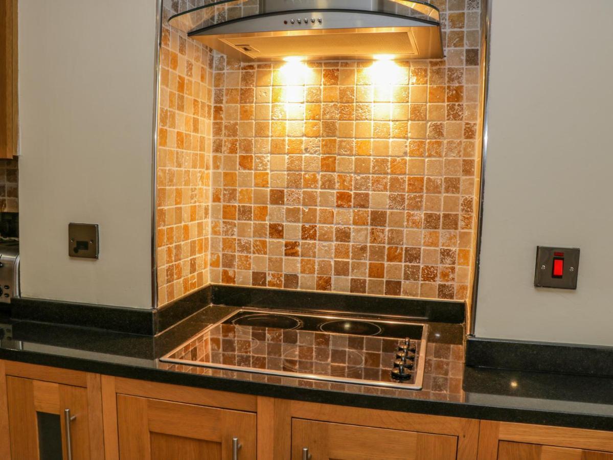Apartment 6 ويتبي المظهر الخارجي الصورة