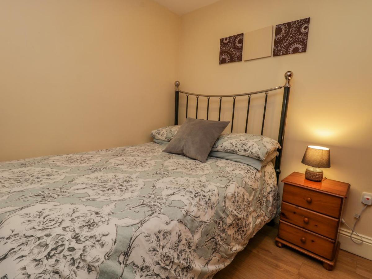 Apartment 6 ويتبي المظهر الخارجي الصورة